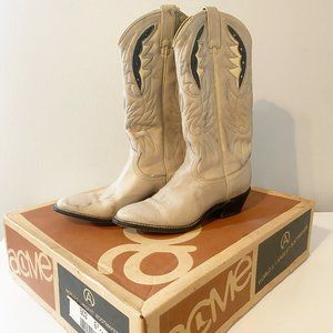 Vintage Acme Women's Light Blue Western Boots With Box Size 6.5 A Stacked Heel